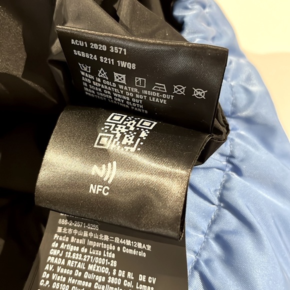 Prada Blue and Yellow Colour-Block Puffer Vest - Picture 11 of 12